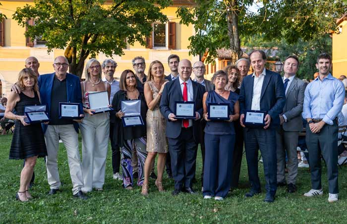 Le premiazioni ai commercialisti &ldquo;storici&rdquo; di Modena in una serata evento presso Casa Giusti